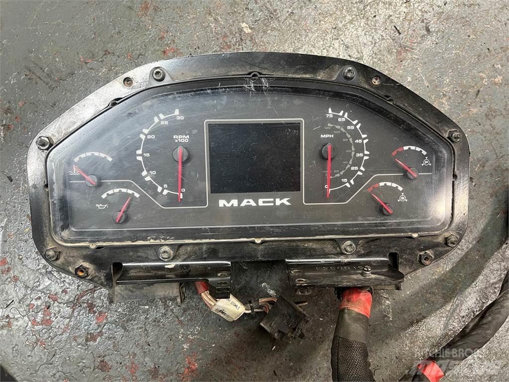 Mack LE612 Transport - Annet