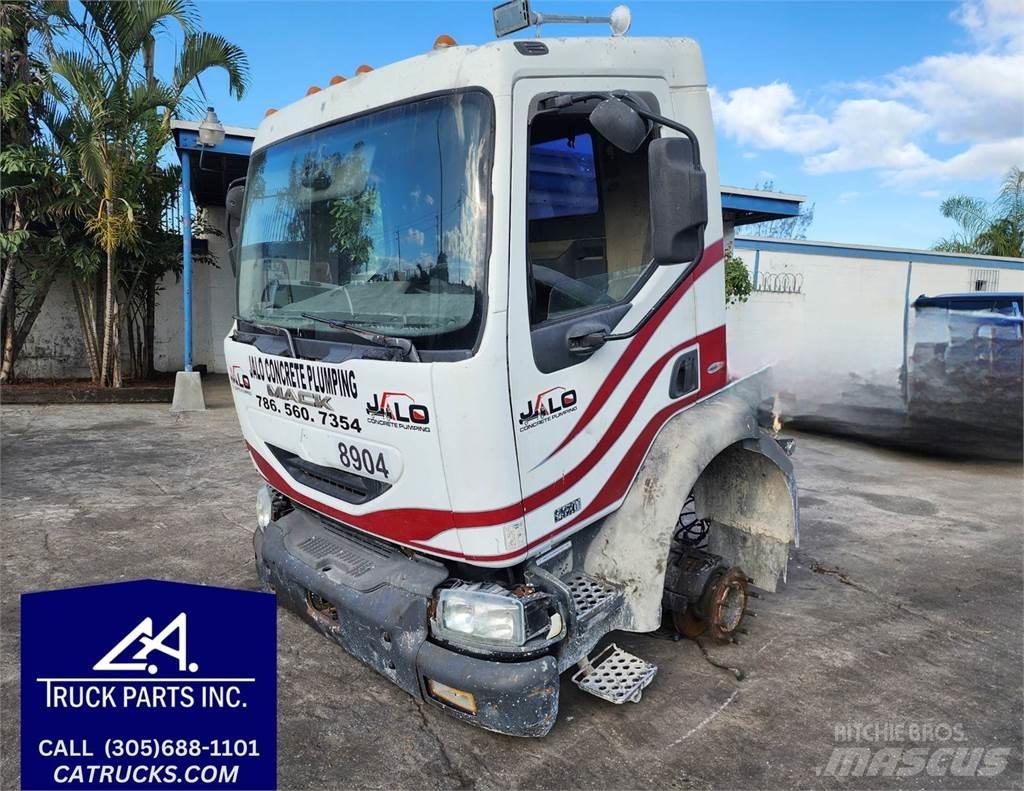 Mack MV322 Transport - Annet