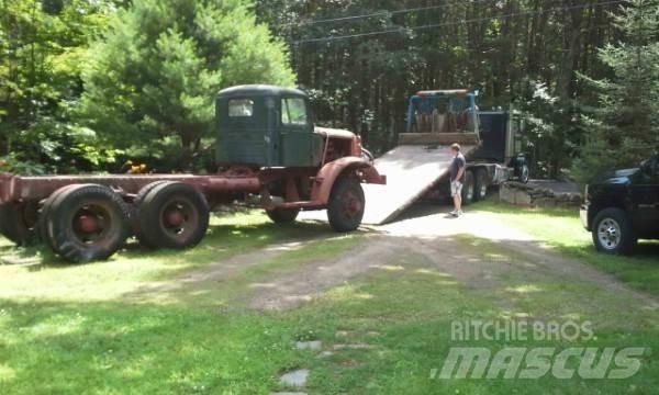 Mack NM Trekkvogner