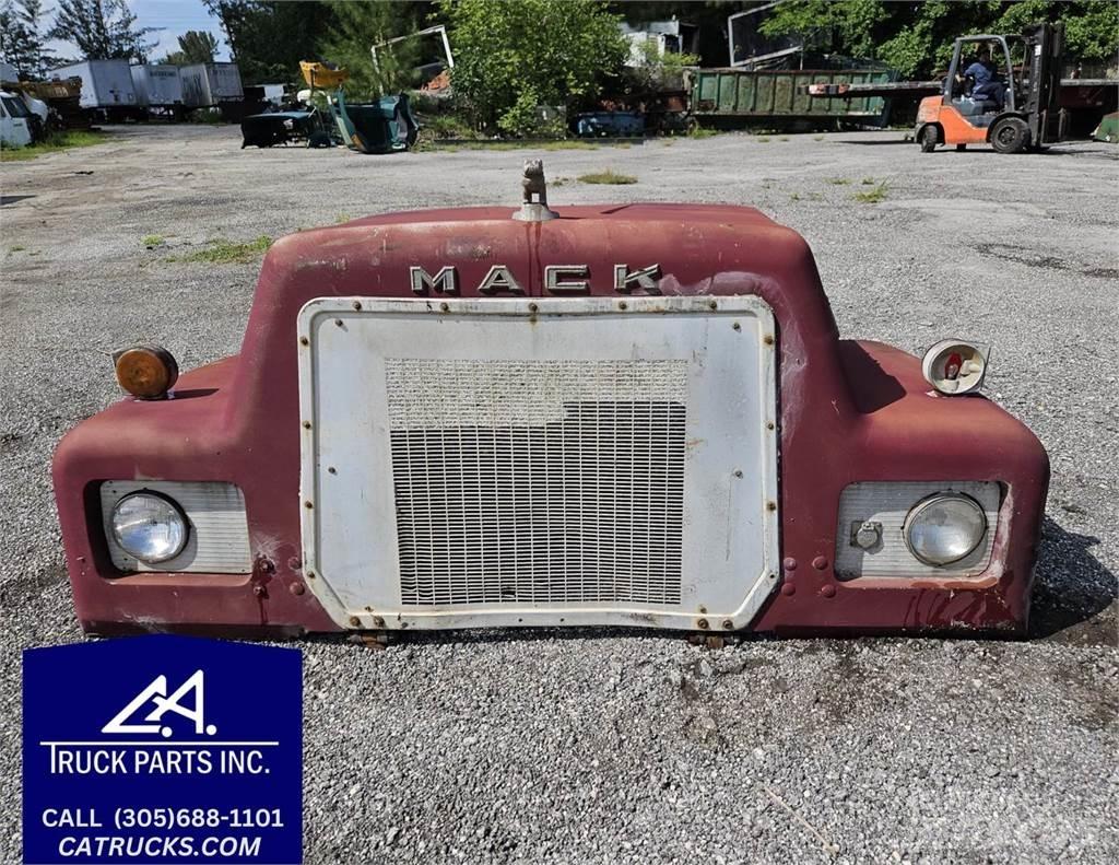 Mack Other Transport - Annet