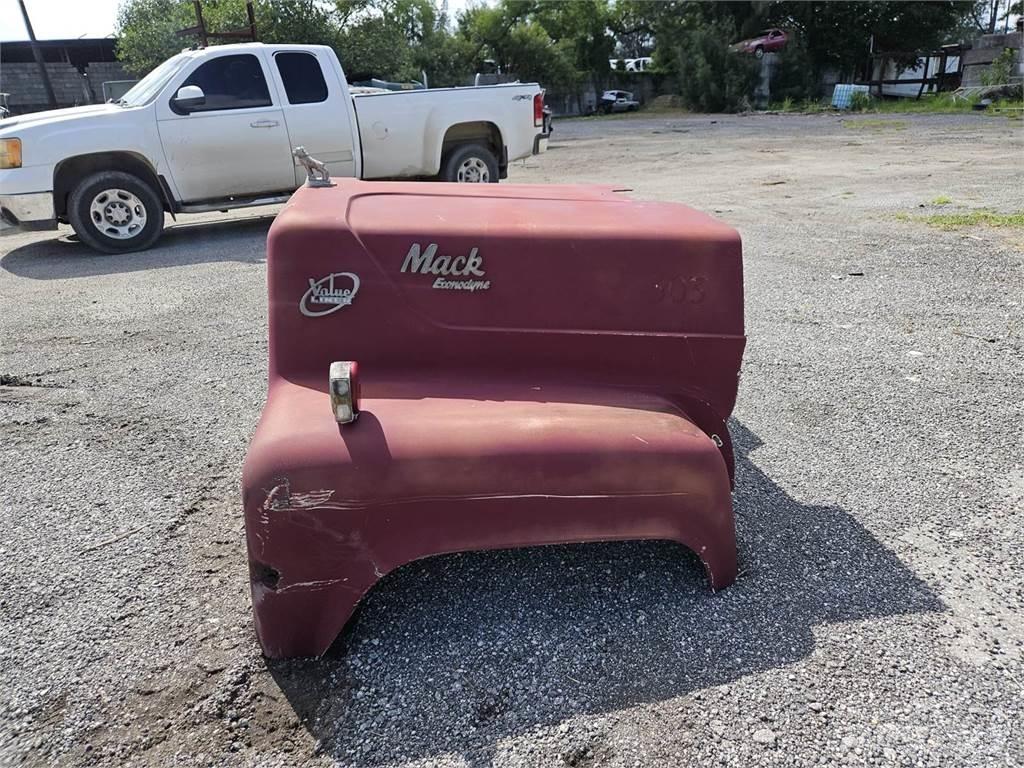 Mack Other Transport - Annet