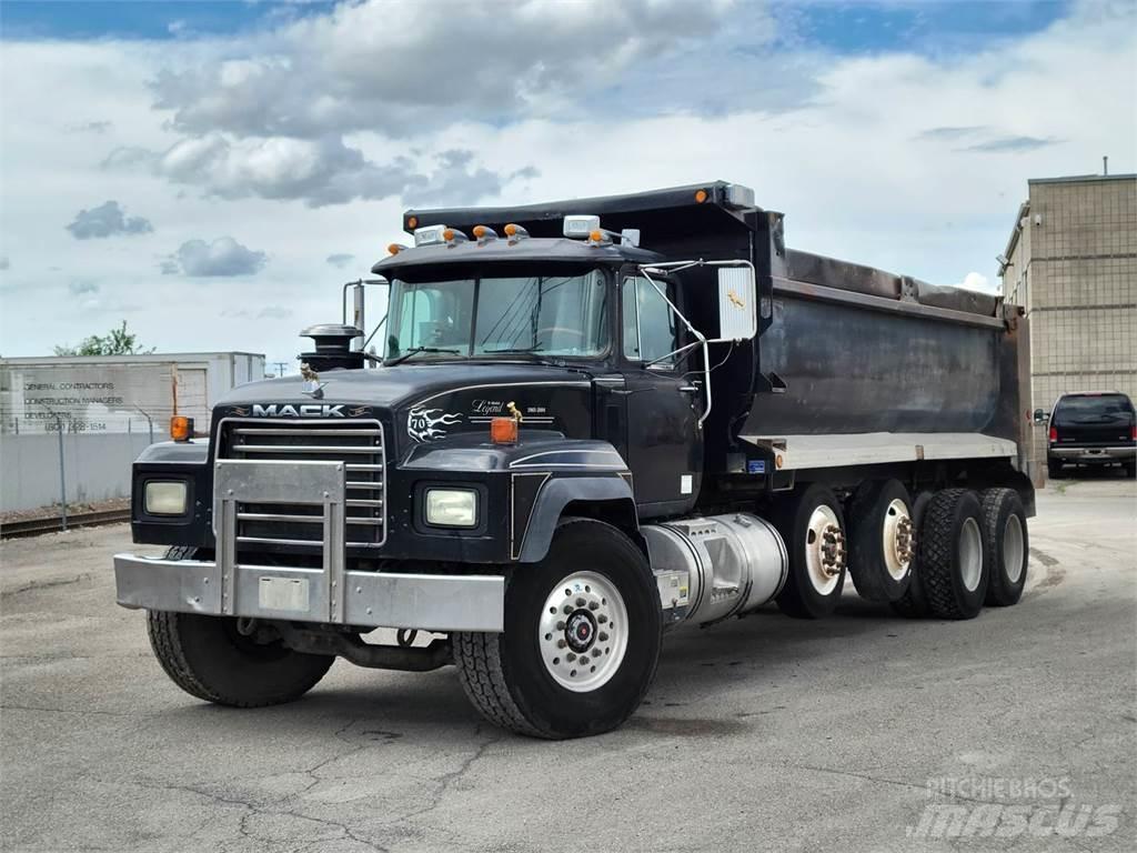Mack RD690 Tippbil