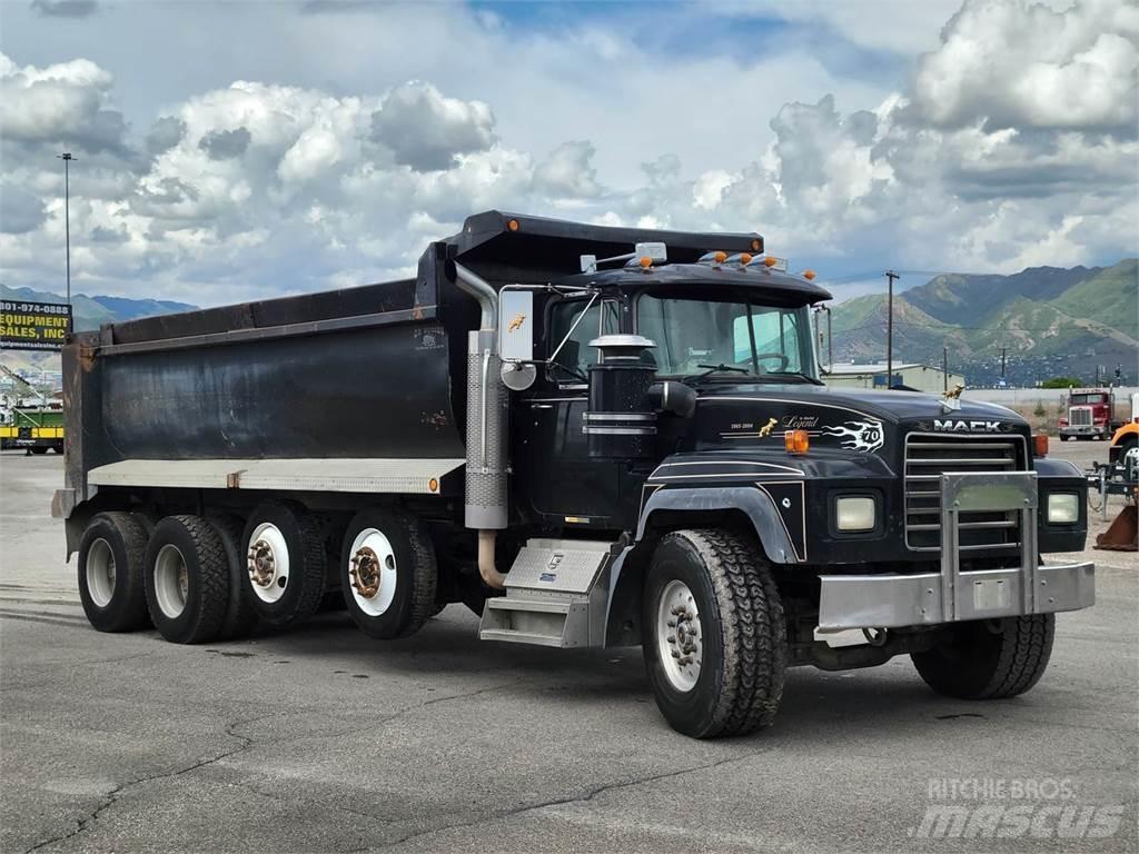 Mack RD690 Tippbil