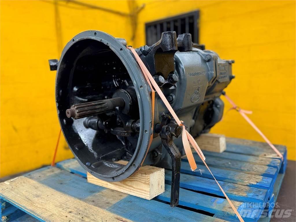 Mack X107A Girkasser