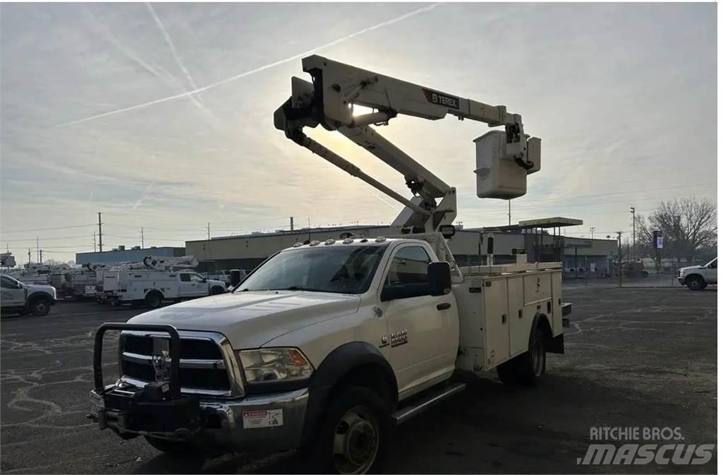 RAM 5500 Bilmontert lift