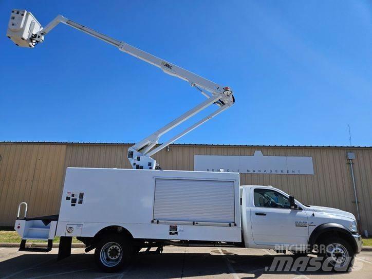 RAM 5500 Bilmontert lift