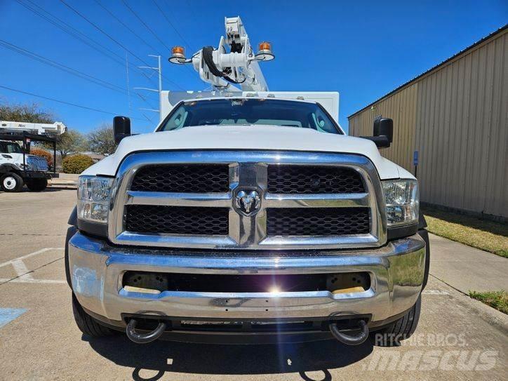 RAM 5500 Bilmontert lift