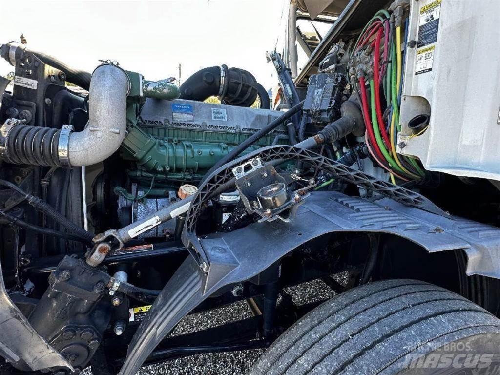 Volvo D13 Motorer