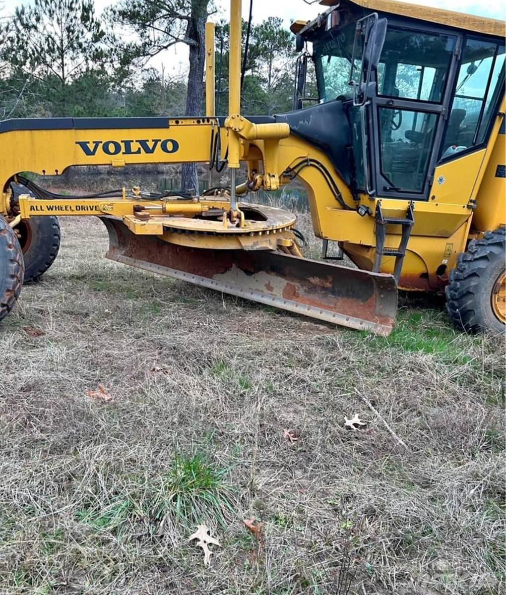 Volvo G946 Veihøvler