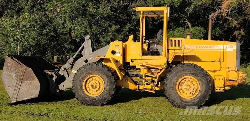 Volvo L90C Hjullastere