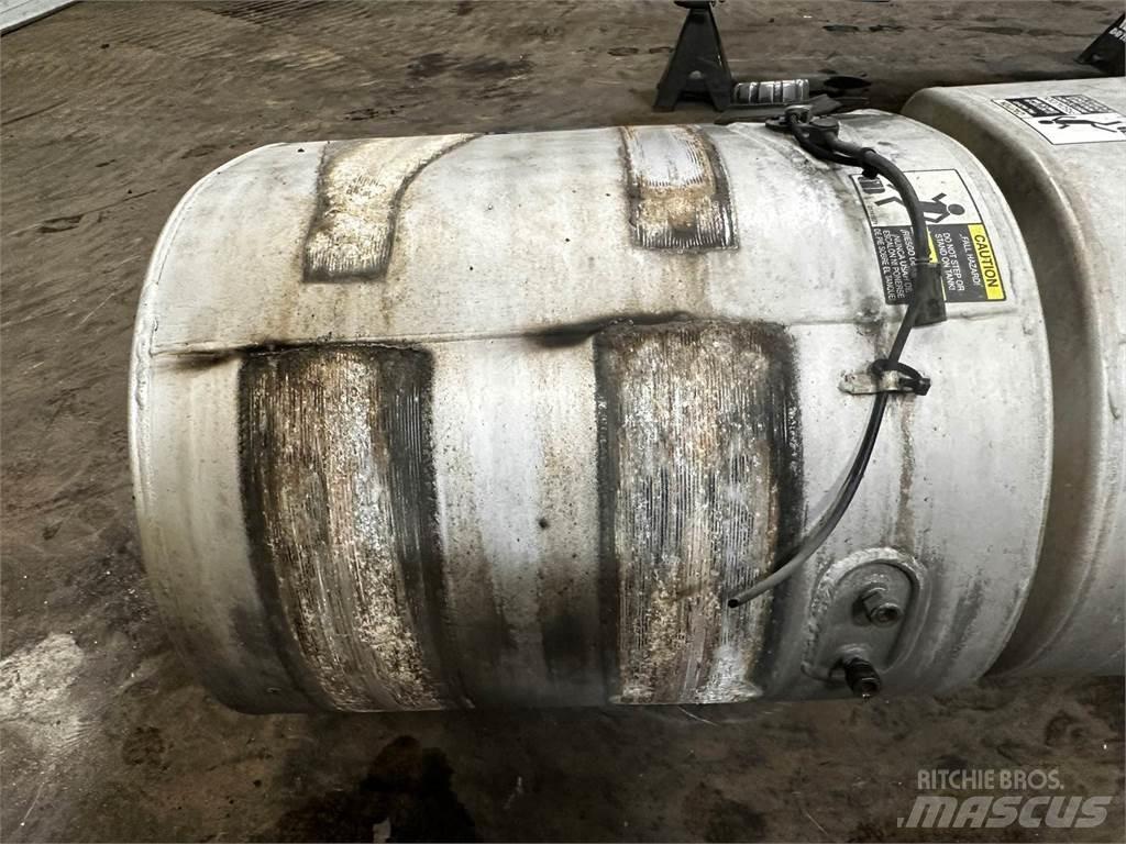 Volvo VNL Tankbiler