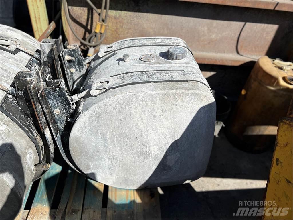 Volvo VNM Tankbiler
