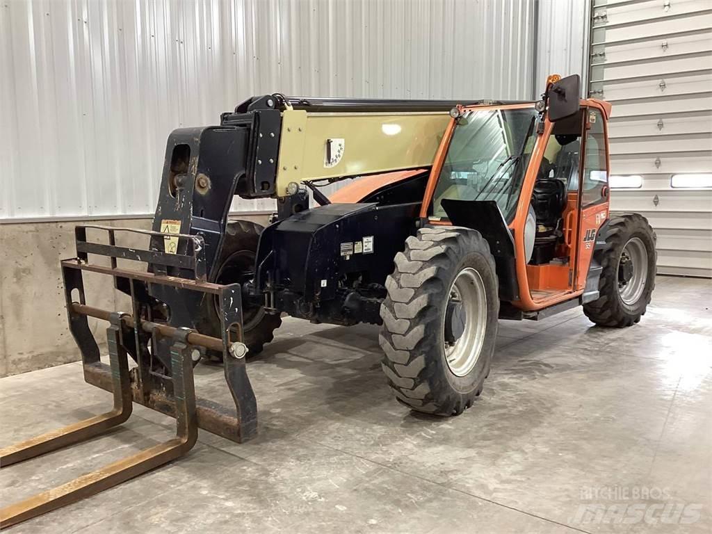 JLG 742 Teleskoplastere