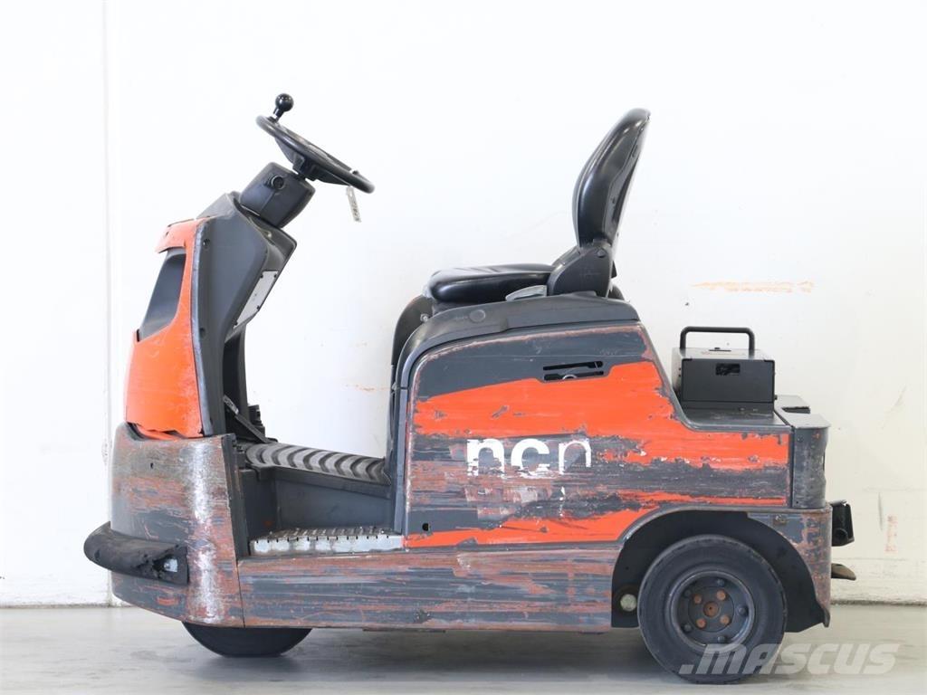 Linde P80/1191 Tauetraktor