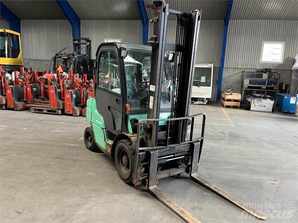 Mitsubishi FD25N Gaffeltrucker - Annet