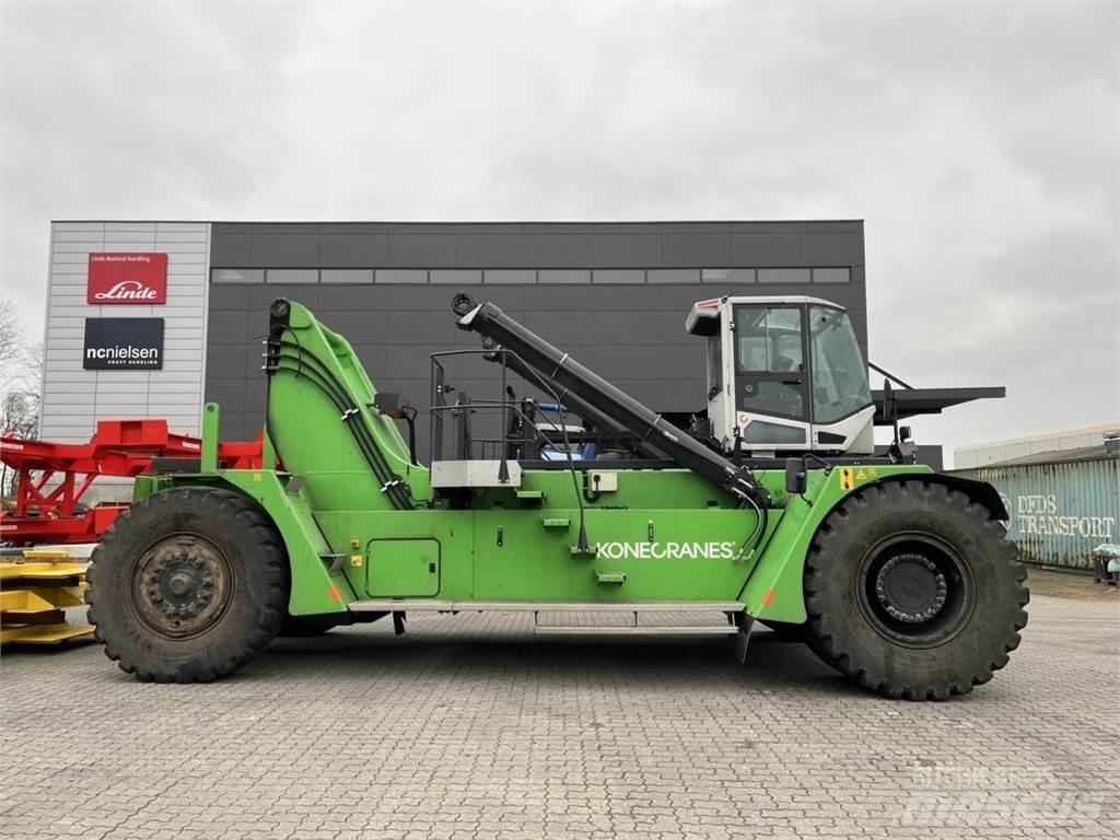 SMV 4535 TC5 Skyvemasttruck