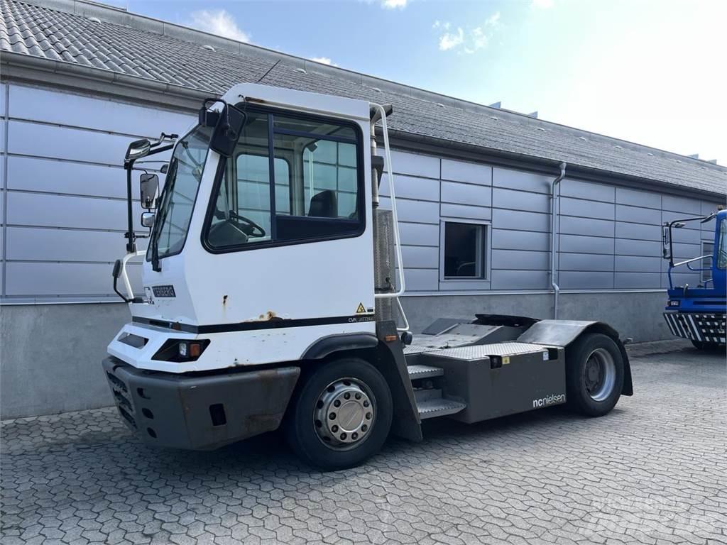 Terberg YT182 4X2 Truck - Annet