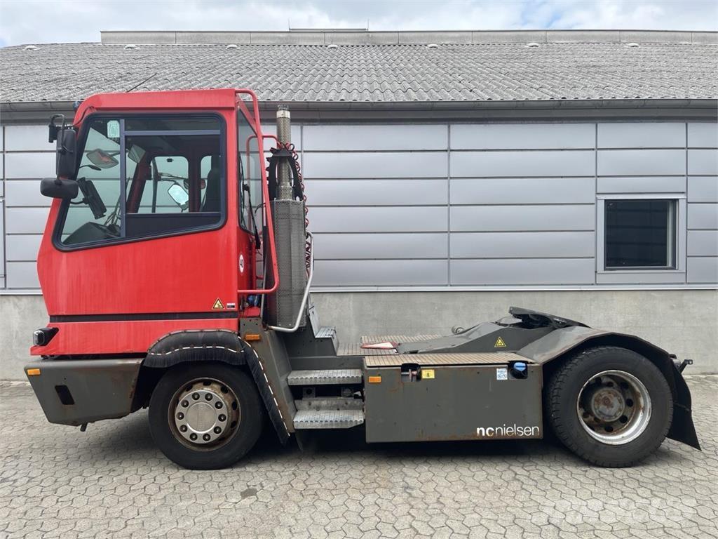 Terberg YT222 4X2 Truck - Annet