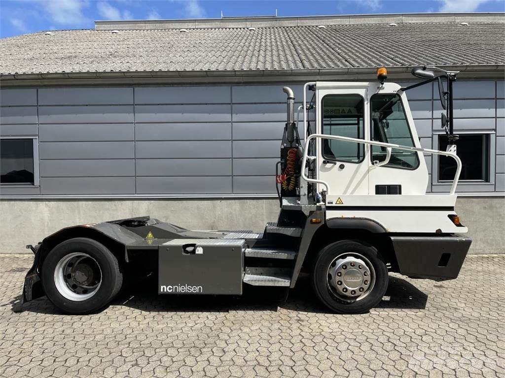 Terberg YT222 4X2 Truck - Annet