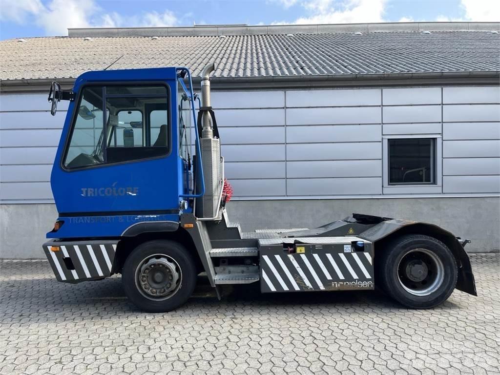 Terberg YT222 4X2 Truck - Annet