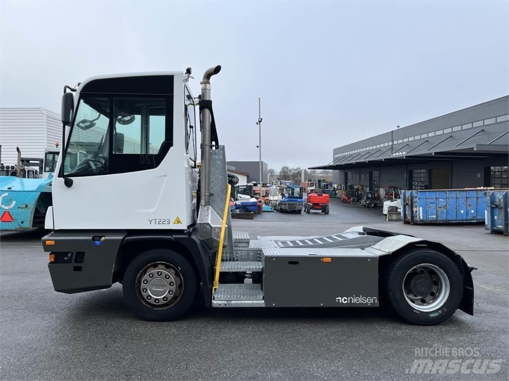 Terberg YT223 4x2 Truck - Annet