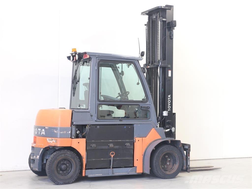 Toyota 7FBMF45 Gaffeltrucker - Annet