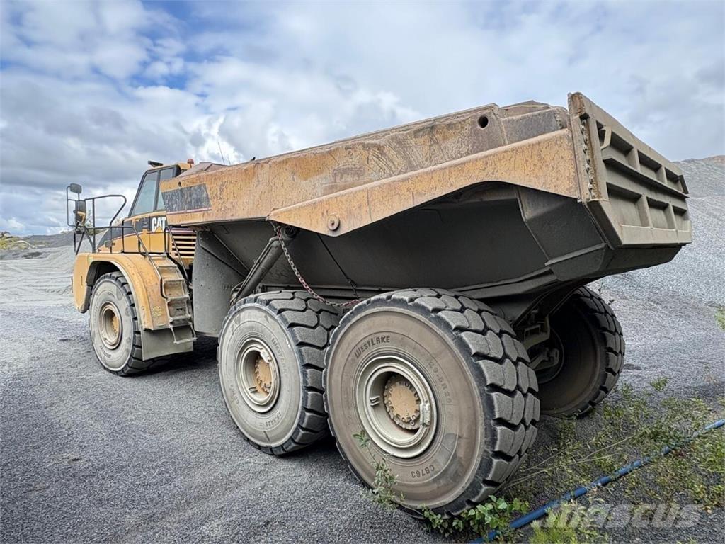 CAT 740 Rammestyrte Dumpere