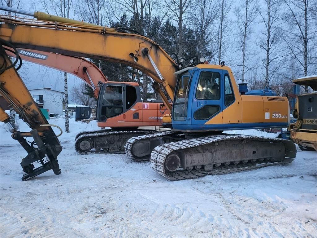 Daewoo S250lc-v Beltegraver