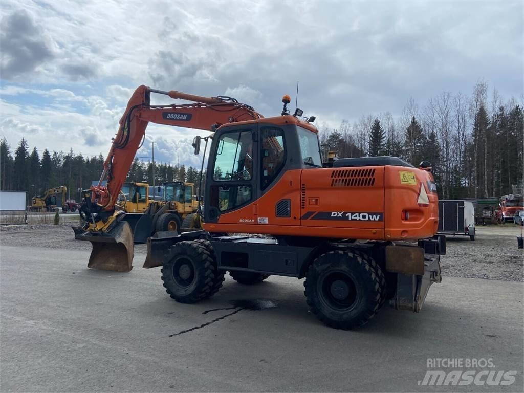 Doosan DX 140W Hjulgravere