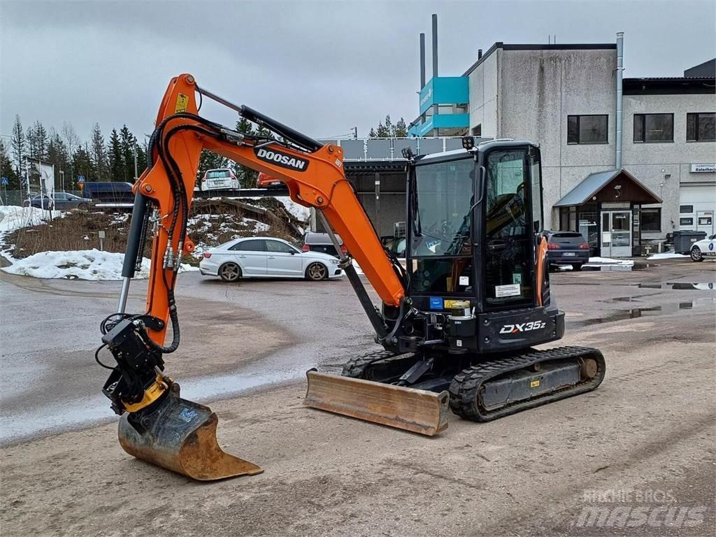 Doosan DX 35 Z Minigravere <7t