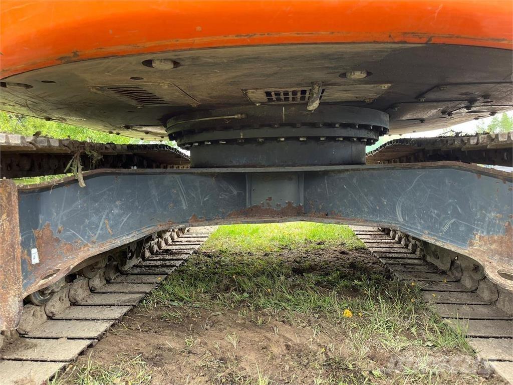 Doosan DX140LC Beltegraver