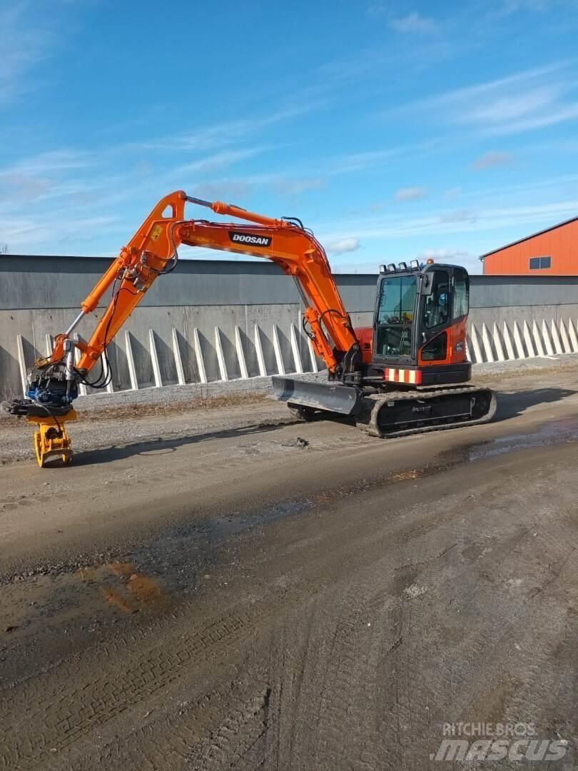 Doosan DX85 R Midigravere 7 - 12t