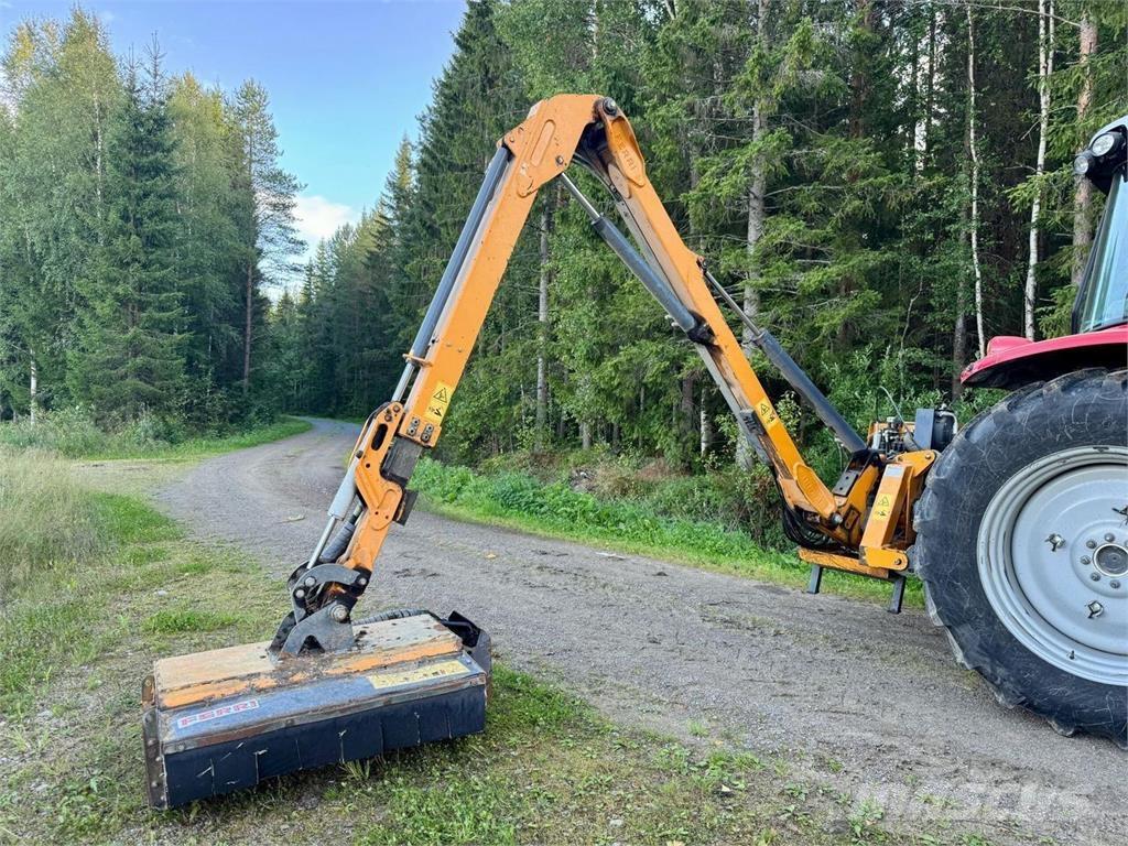 Ferri N12HT Slåmaskiner