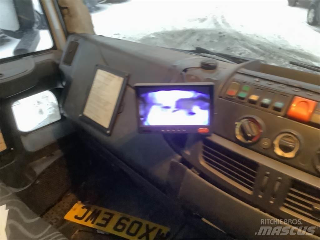 Iveco 180 e 25 Andre lastebiler