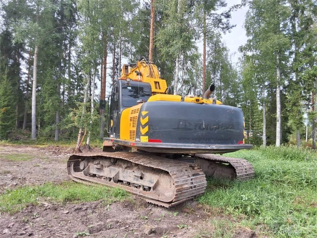 JCB 210 LCT4 Beltegraver