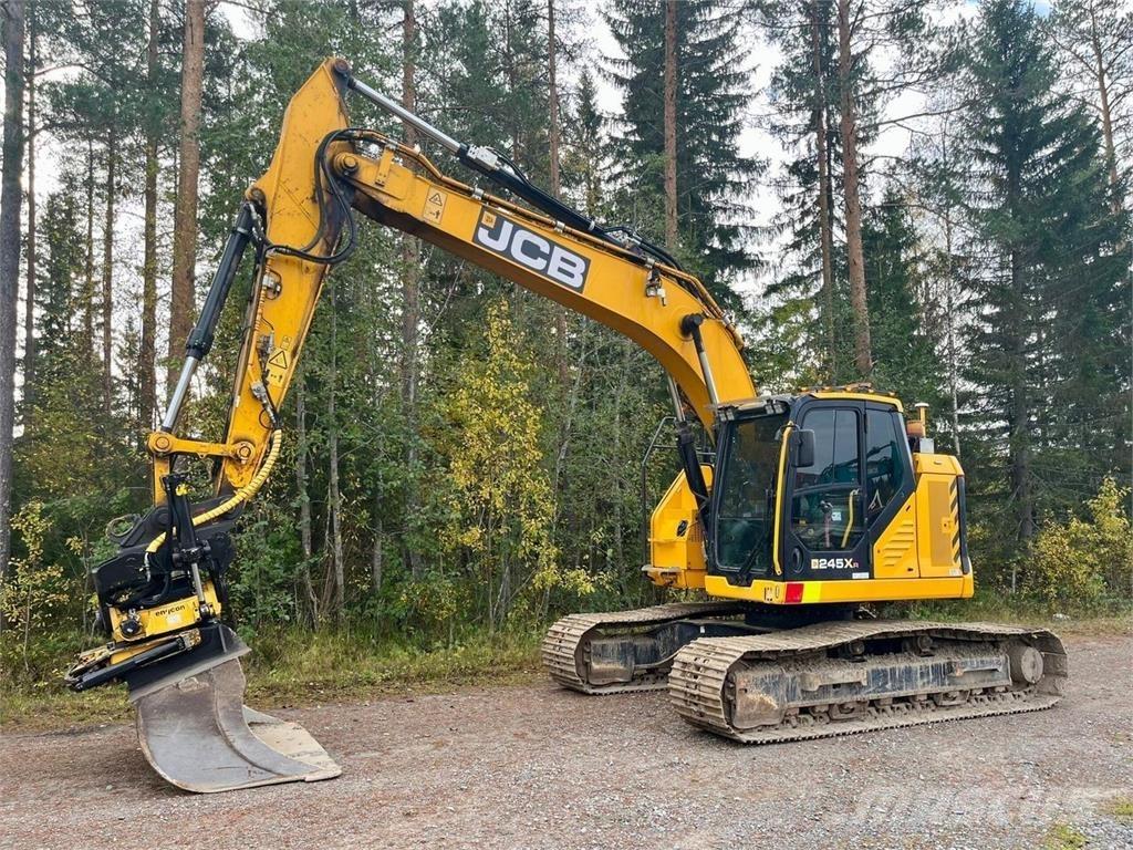 JCB 245XR Beltegraver