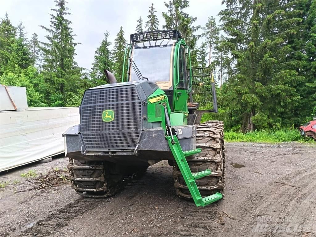 John Deere 1010G Lassbærere