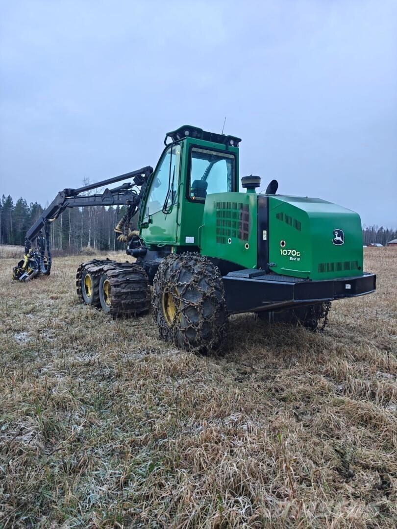 John Deere 1070 D Hogstmaskiner