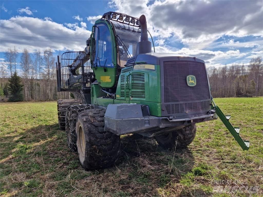 John Deere 1110G Lassbærere