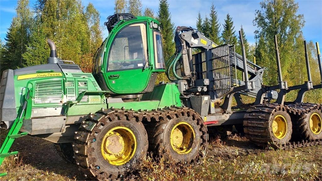 John Deere 1210G Lassbærere