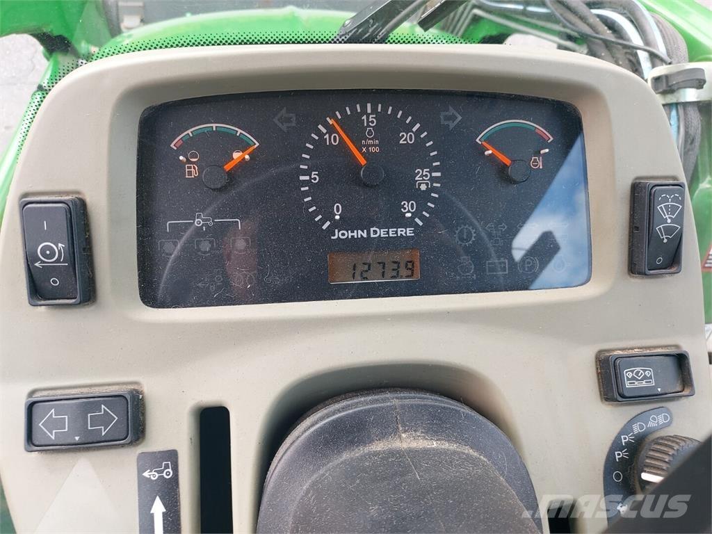 John Deere 3720 Traktorer