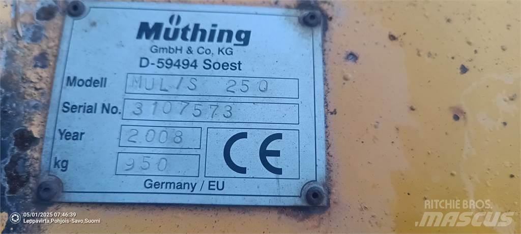 Muthing 250 Slåmaskiner