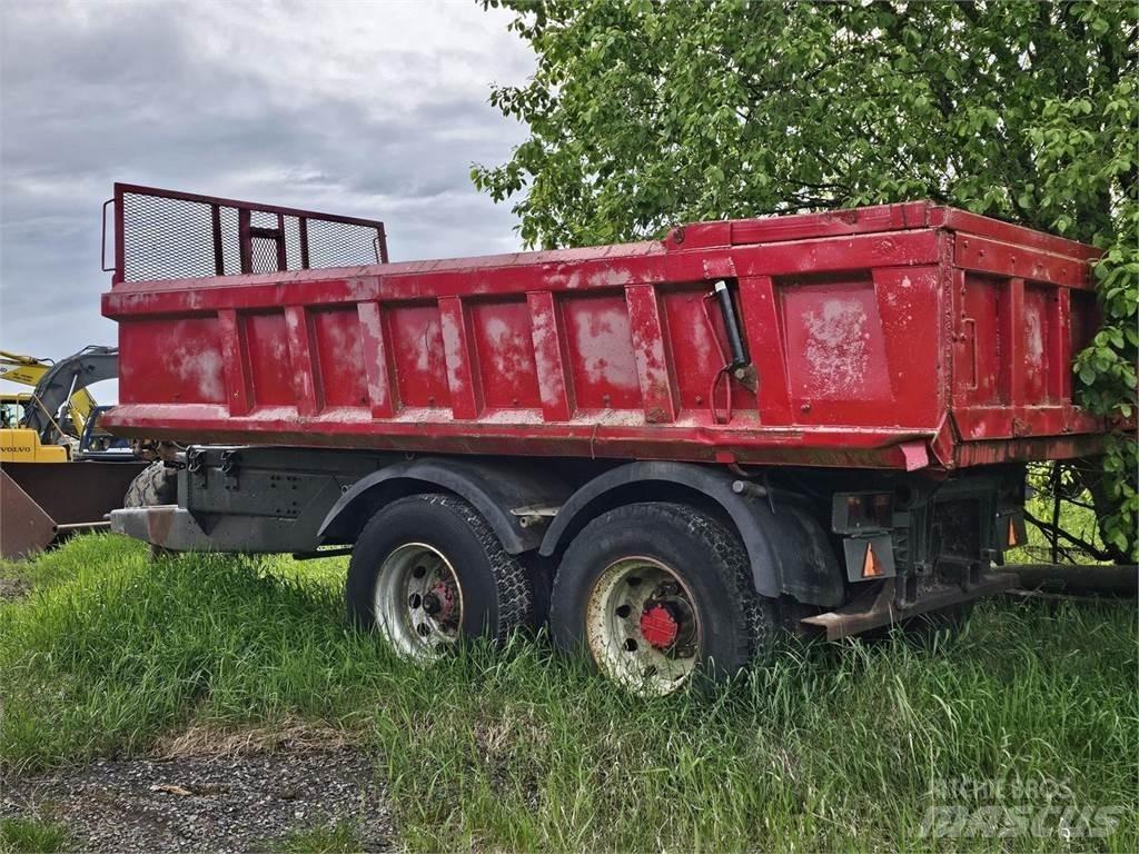  Perävaunu Tipphengere