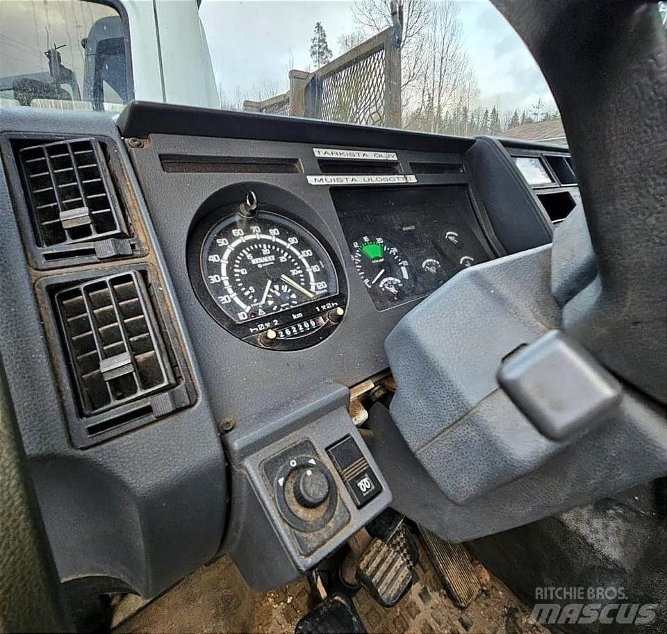 Renault M230ti Krokbil