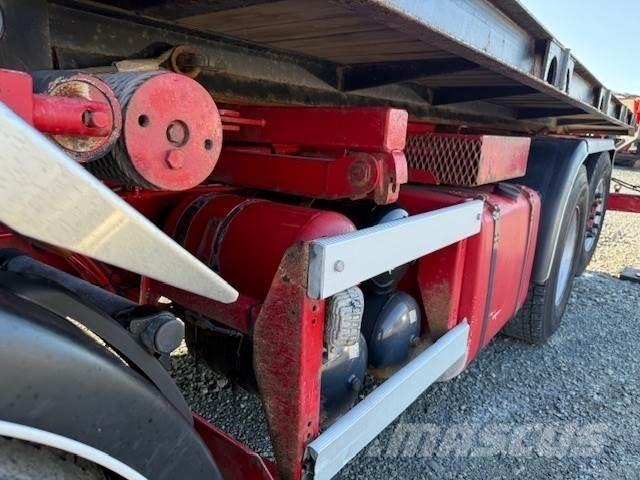 Scania R124G Kranbil