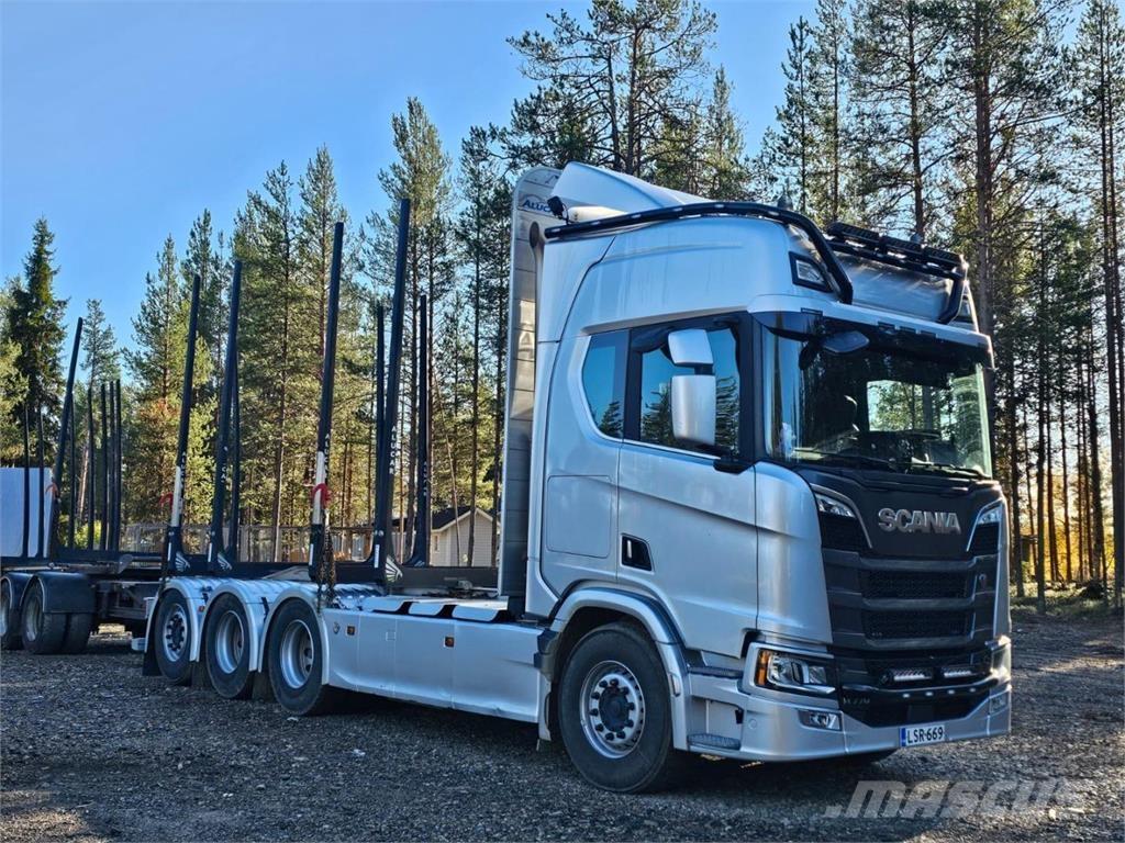 Scania R660 8X4 Tømmerbiler