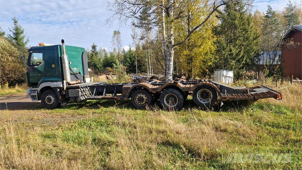 Sisu E12M Biltransportere