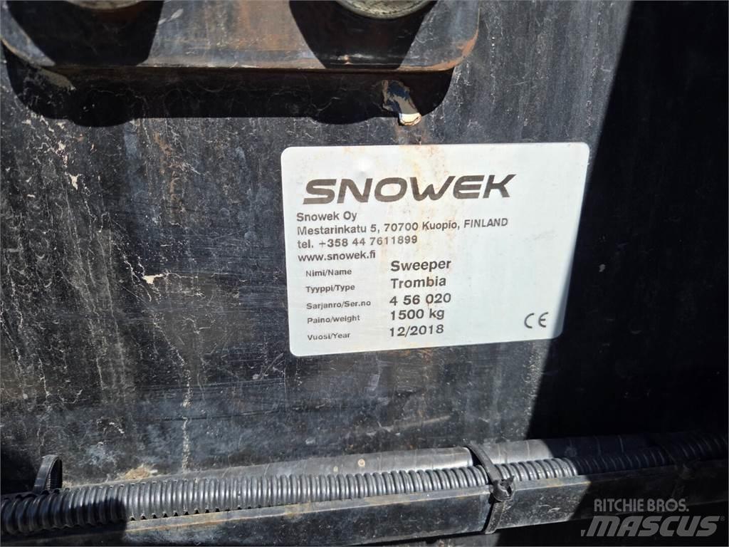 Snowek Trombia Feiemaskiner