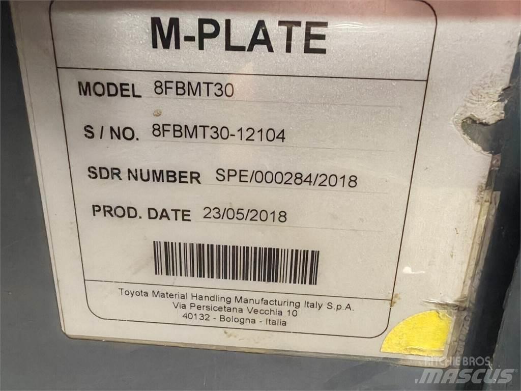 Toyota 8FBMT30 Elektriske trucker