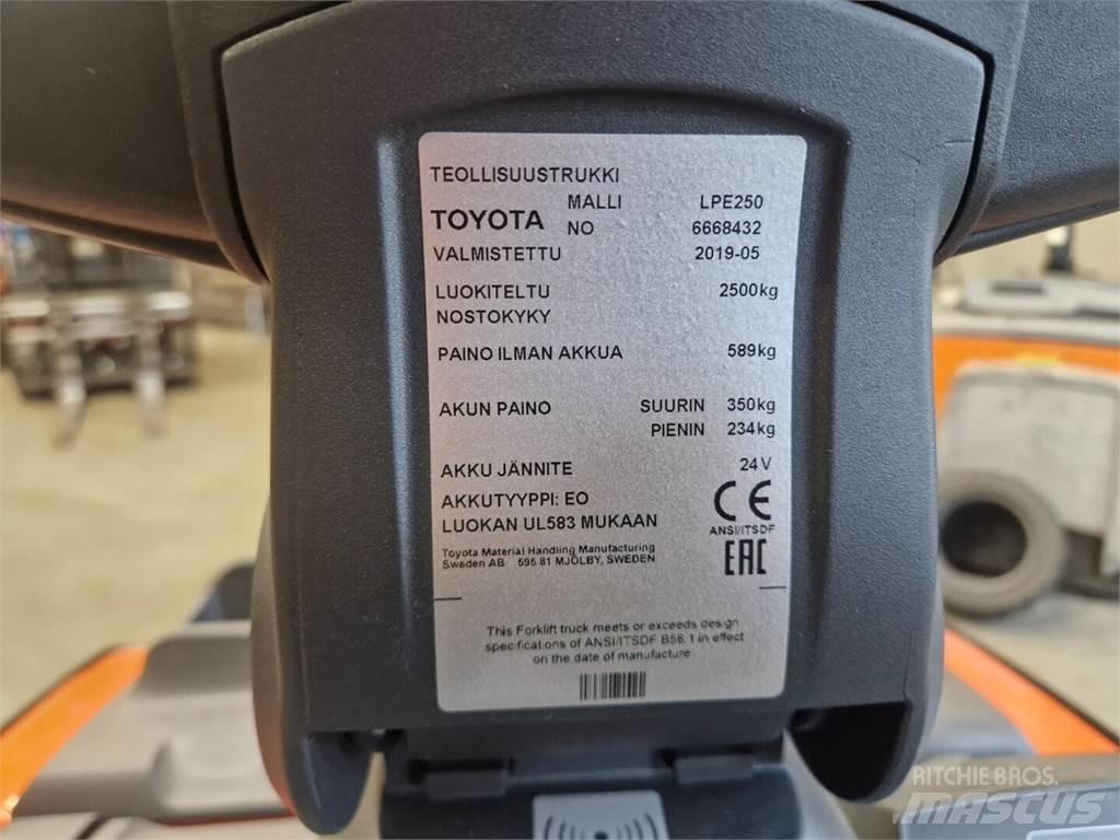 Toyota LPE 250 Gaffeltrucker - Annet